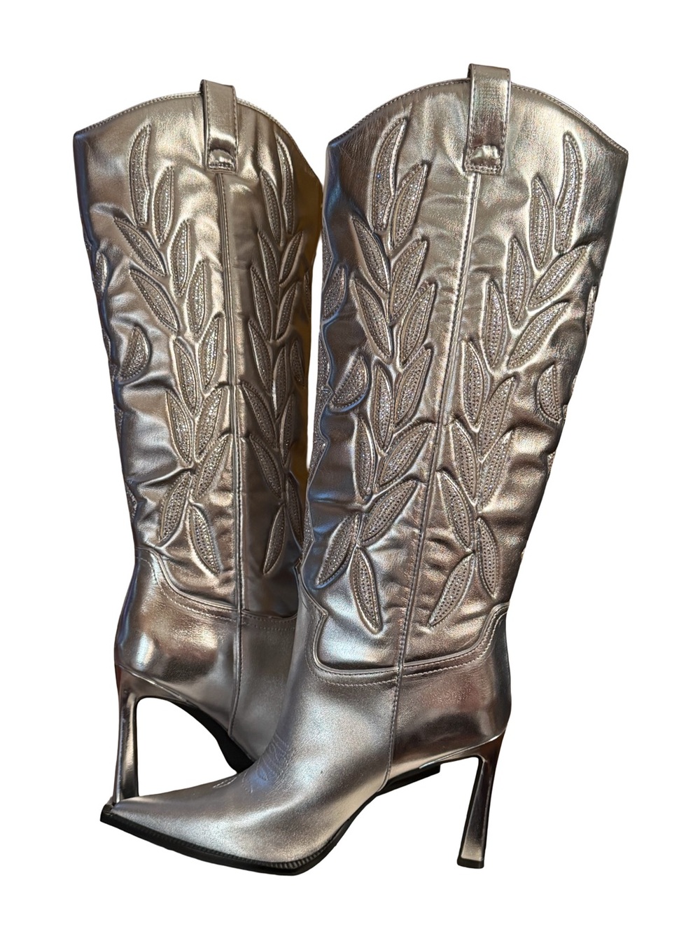 Steve Madden NWT Kinzee Quilted Metallic
Silver Heeled Cowboy Boots (SH458) - Picture 5 of 12